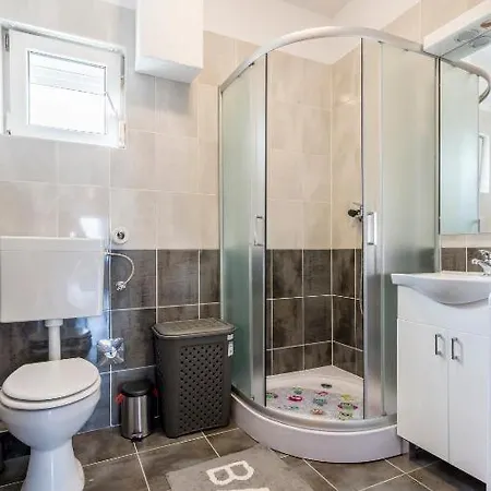 Holiday Home Split 度假居 *